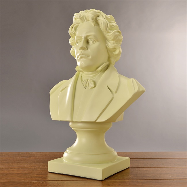 Beethoven's portrait statue