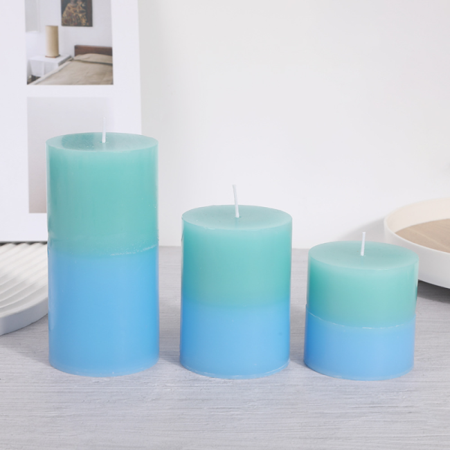 Creative colored cylindrical candle