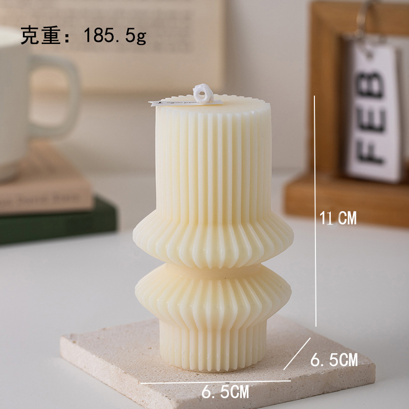 Geometric shaped candle ornament