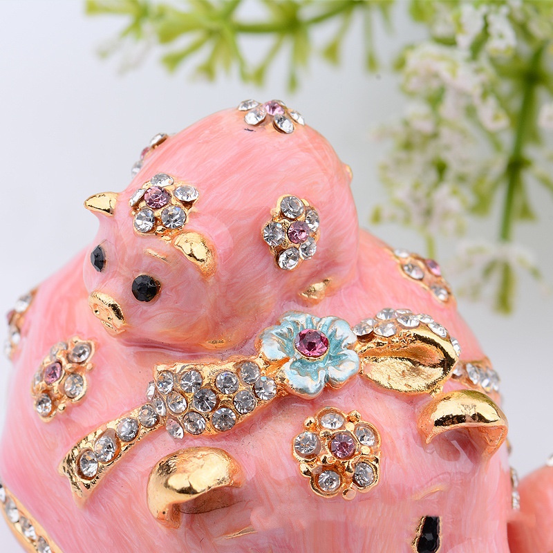 Cute pig shaped metal enamel jewelry box