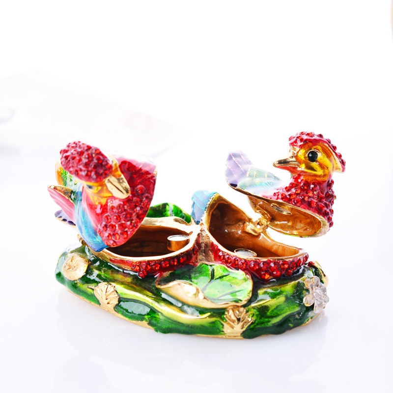 Mandarin duck shaped metal ornament box