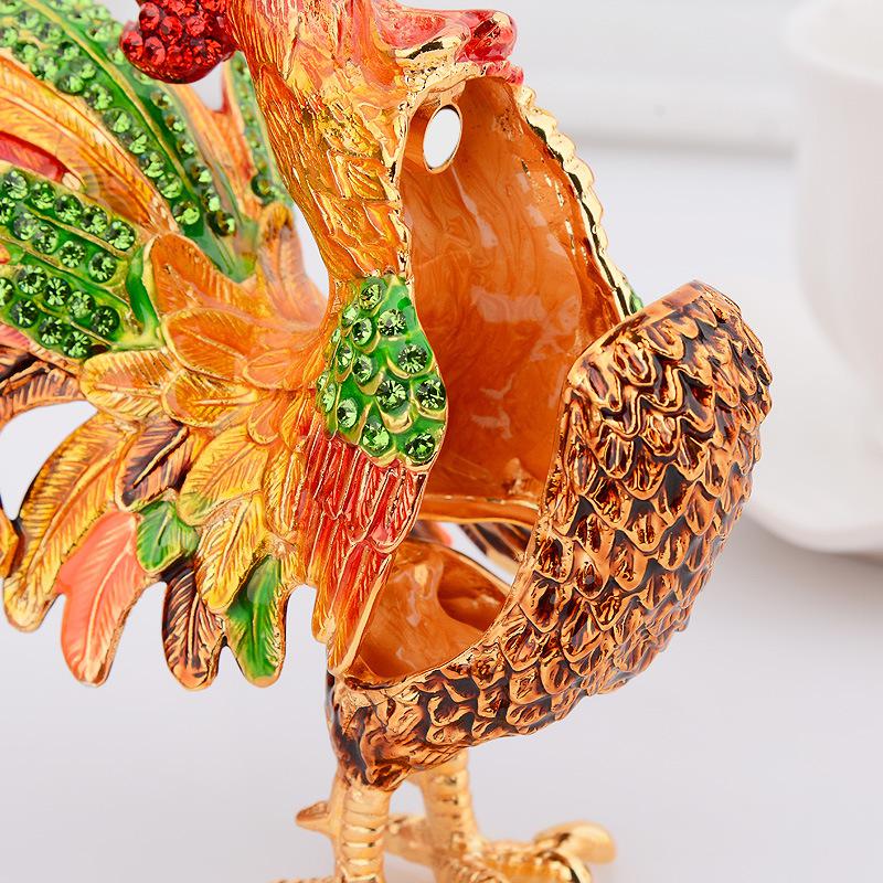 Rooster shaped jewelry box