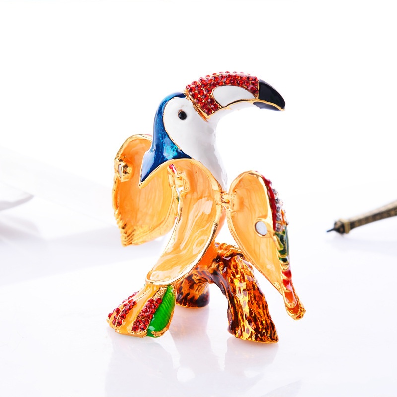 Woodpecker shaped enamel decoration ornament