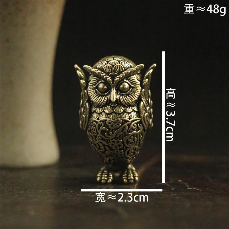 Brass material owl shaped ornament